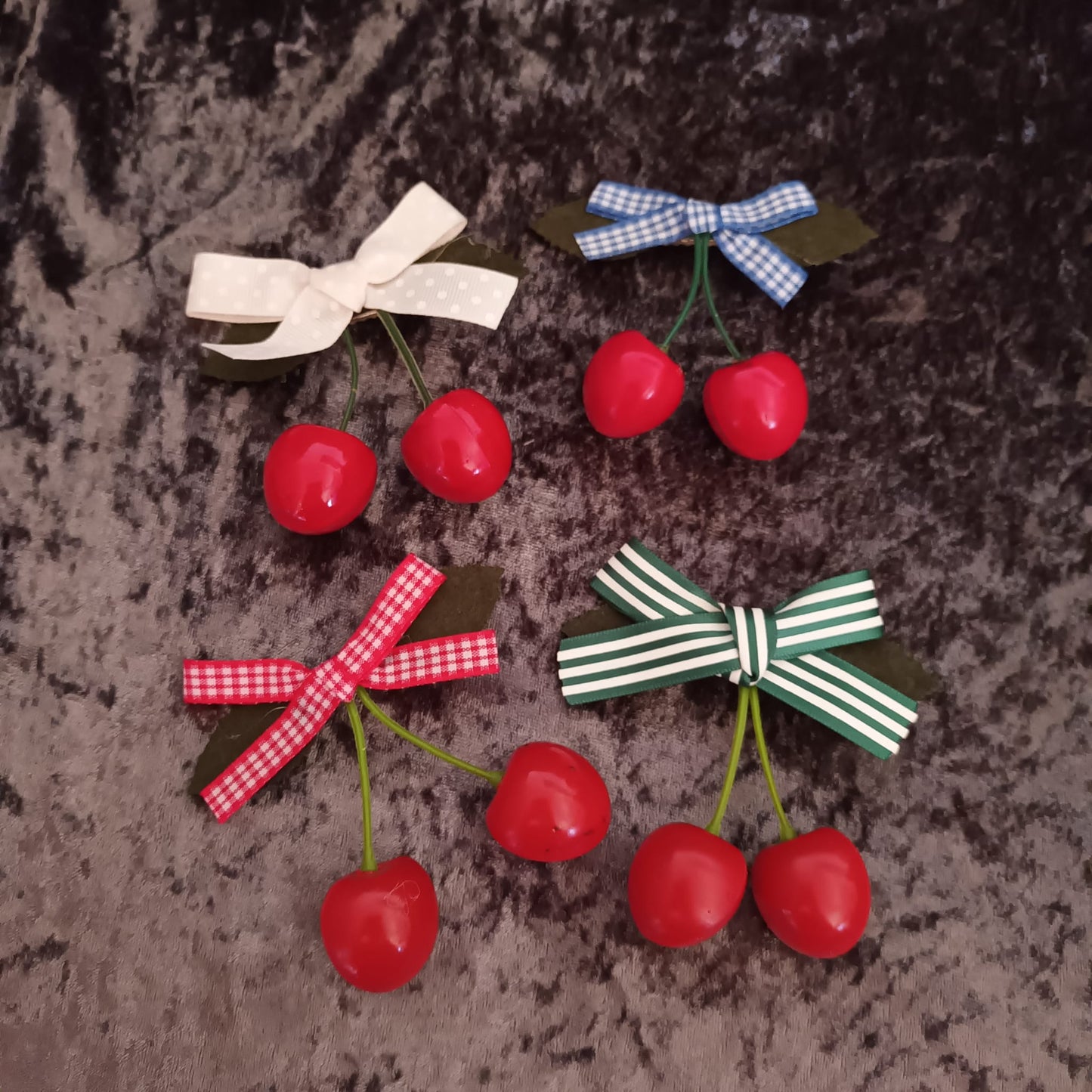 Haarspange "Kirsche "