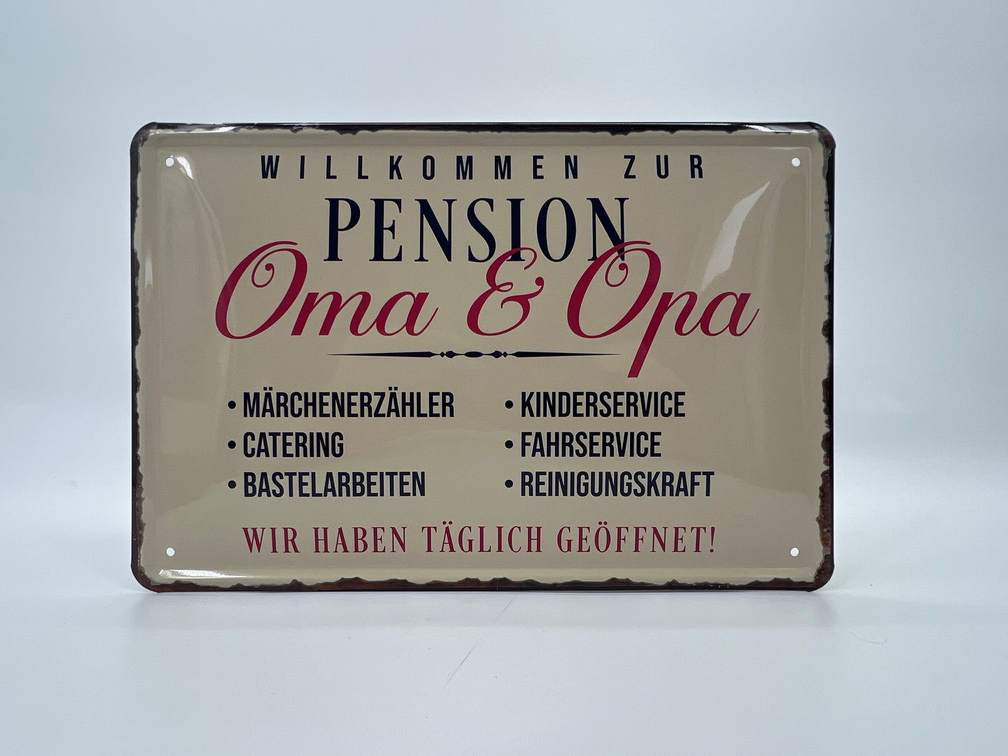 Blechschild "Willkommen zur Pension OMA & OPA"