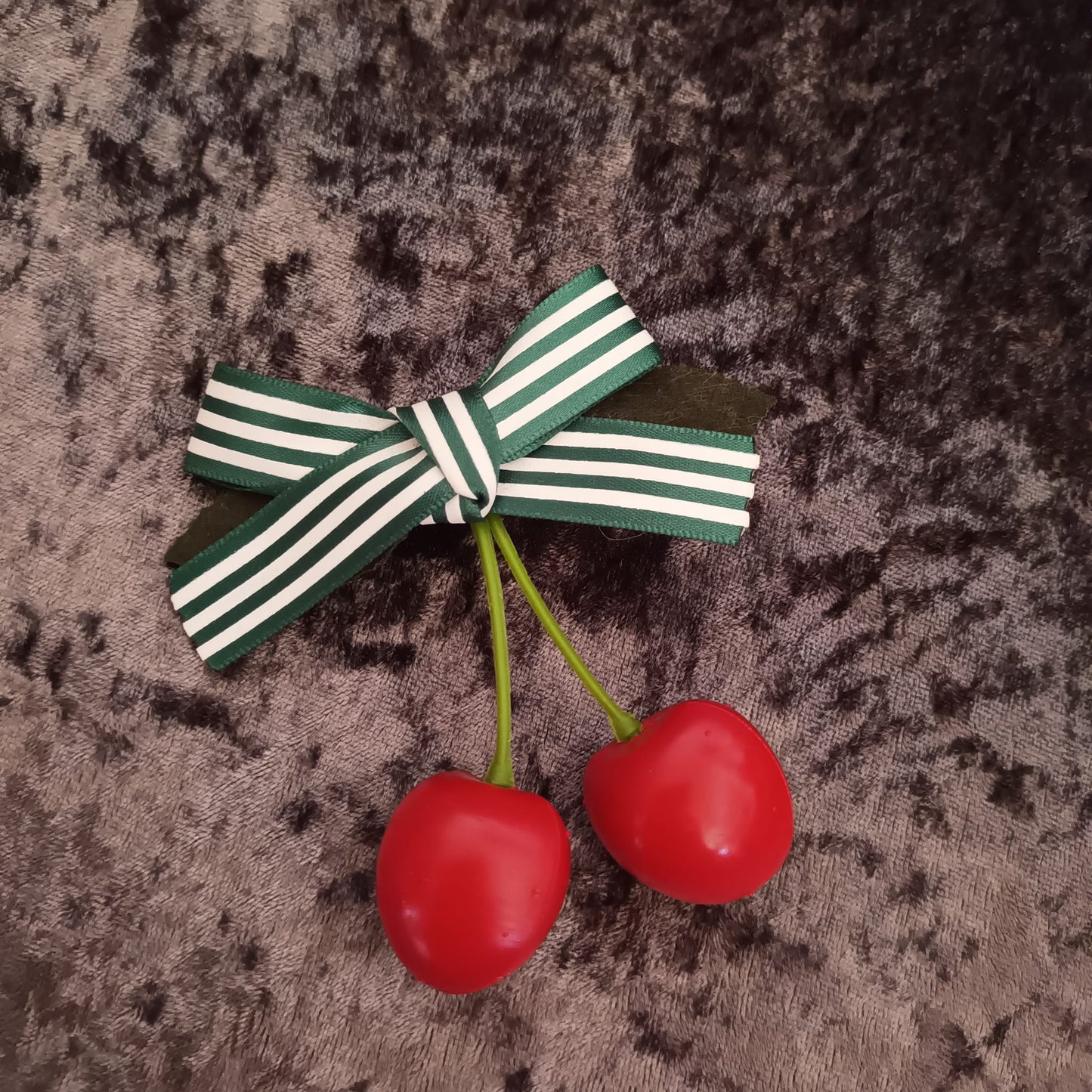 Haarspange "Kirsche "