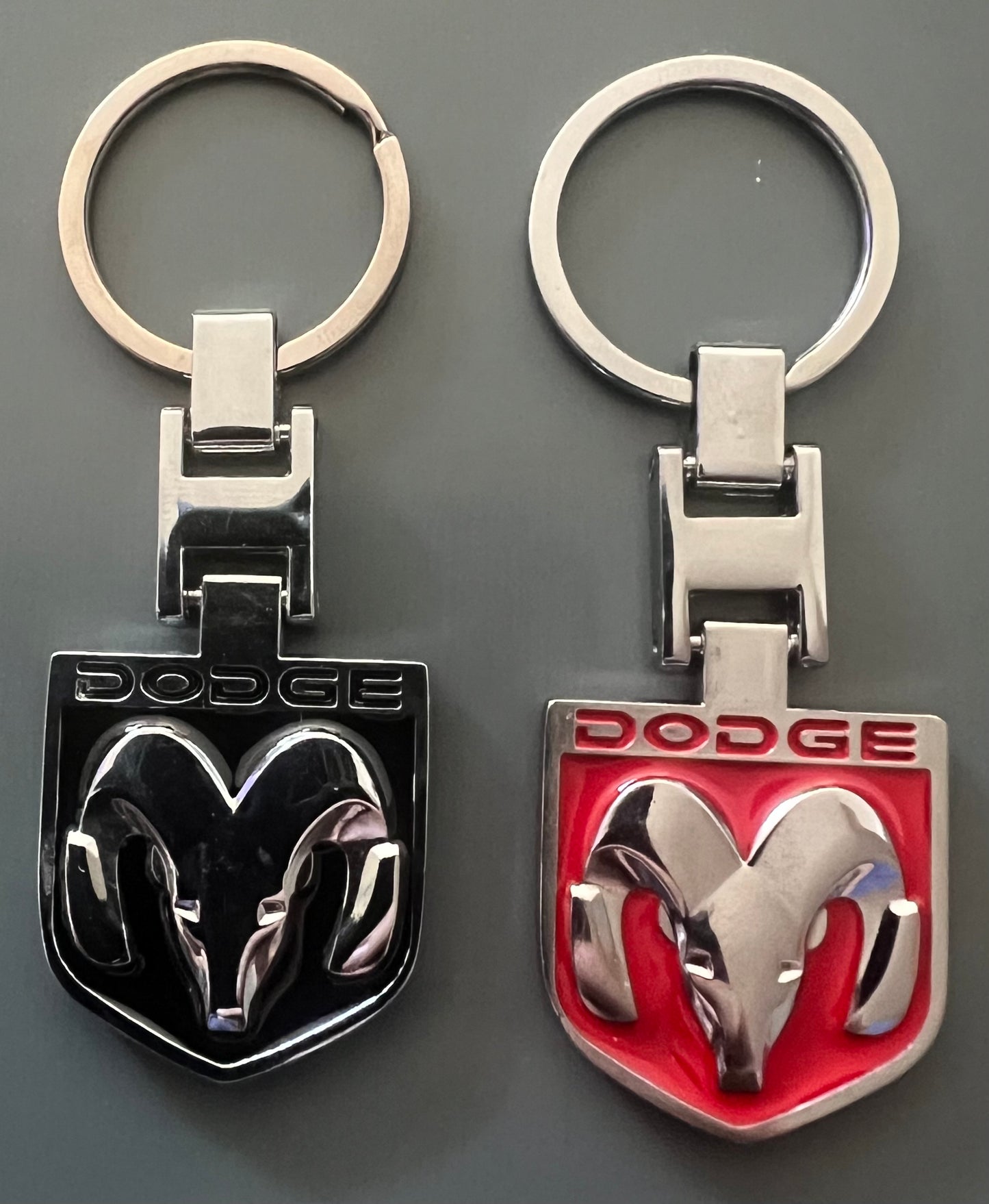 Schlüsselanhänger "DODGE"