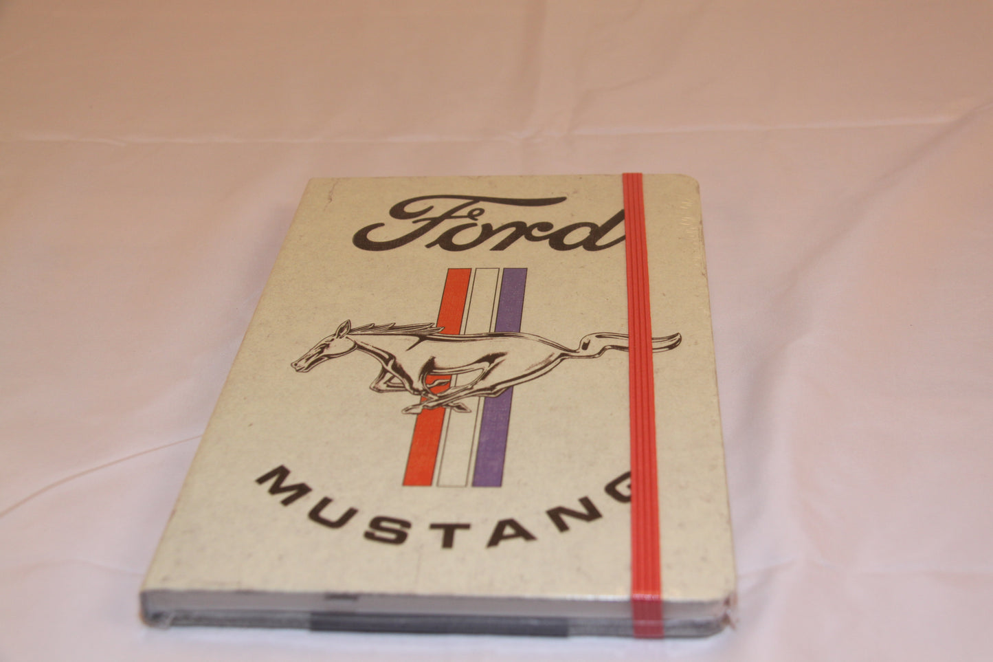 Notizbuch "Ford Mustang - Horse and Stripes Logo"